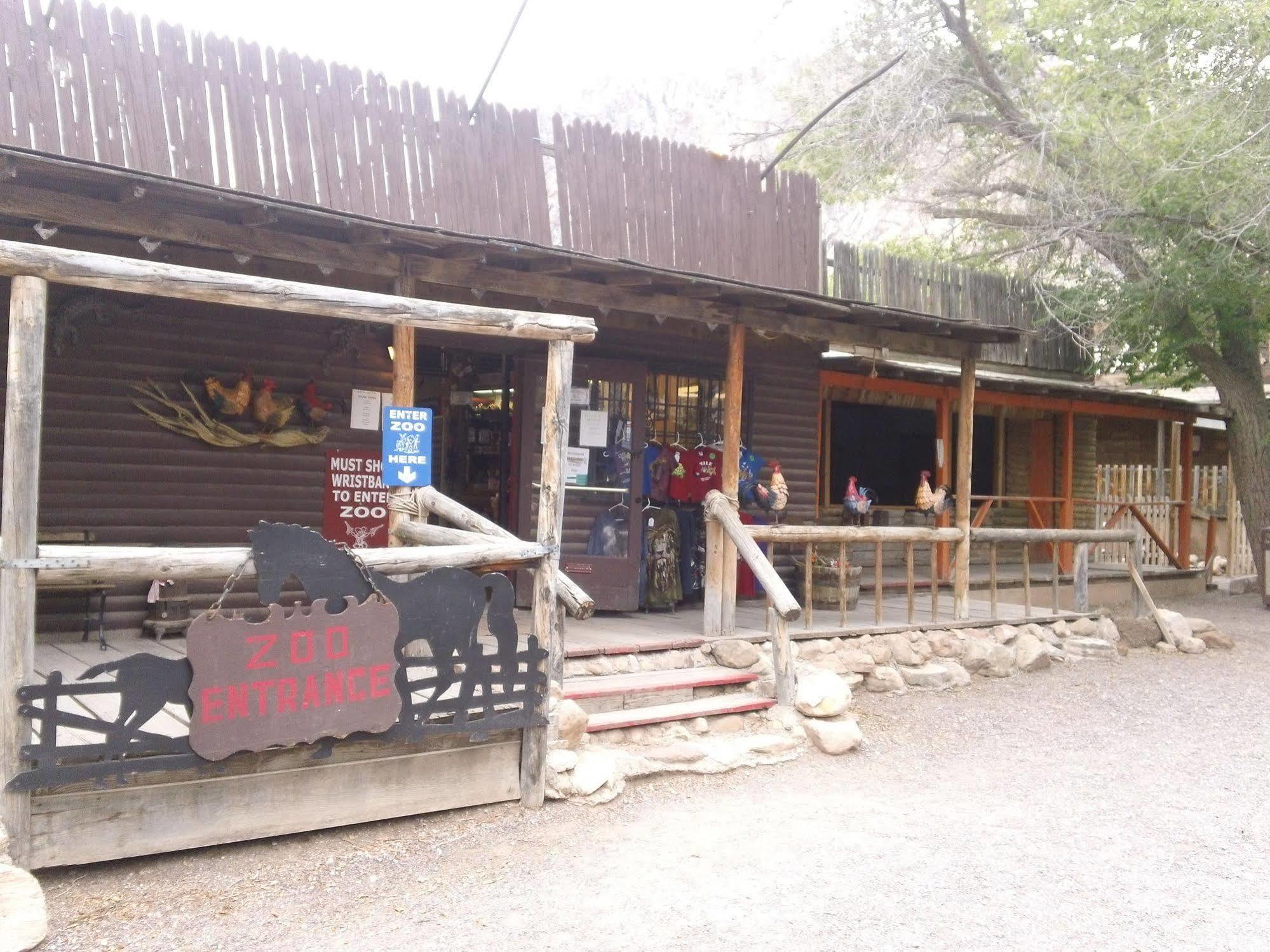 Bonnie Springs Ranch Motel Blue Diamond Luaran gambar