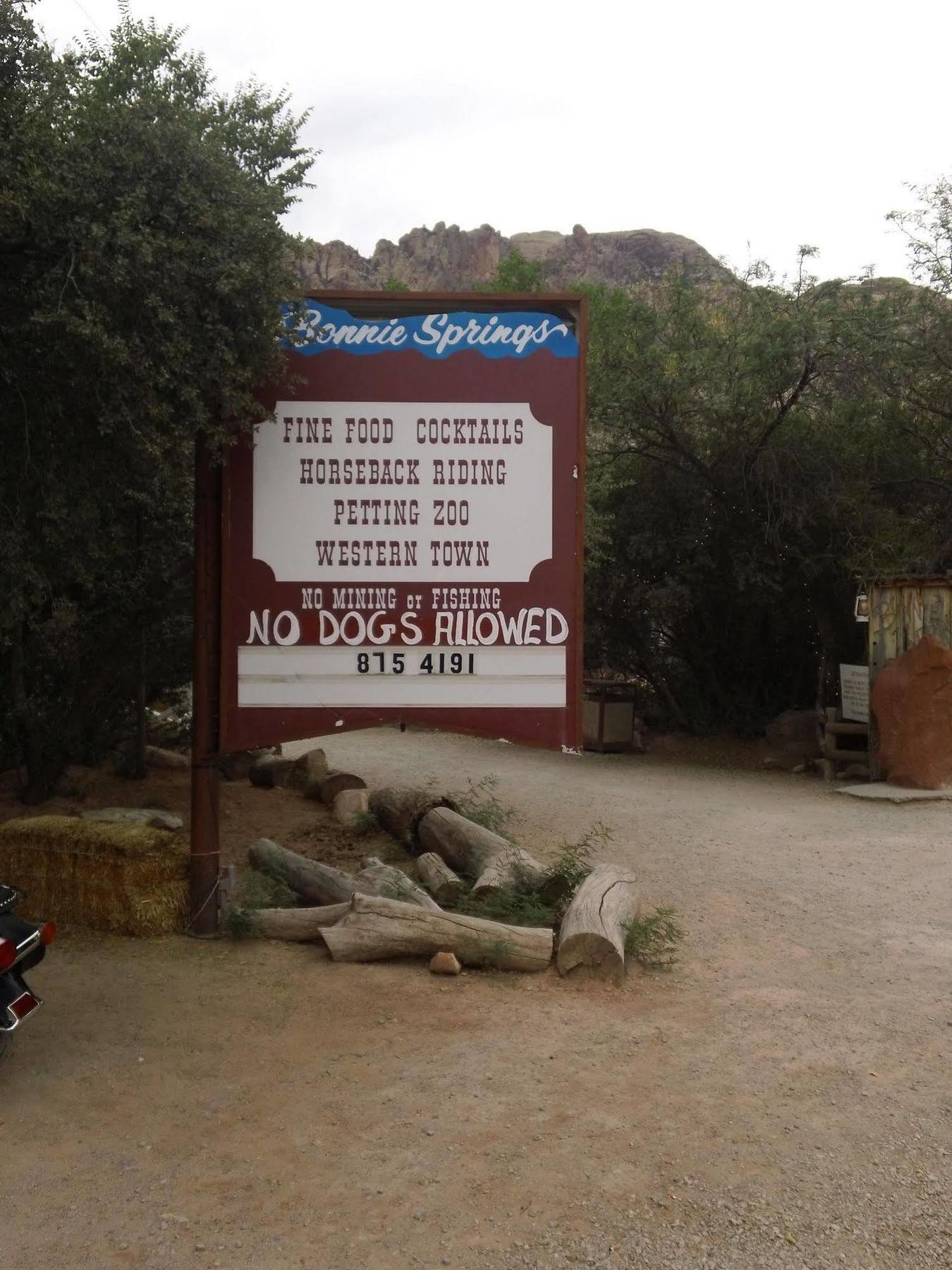 Bonnie Springs Ranch Motel Blue Diamond Luaran gambar